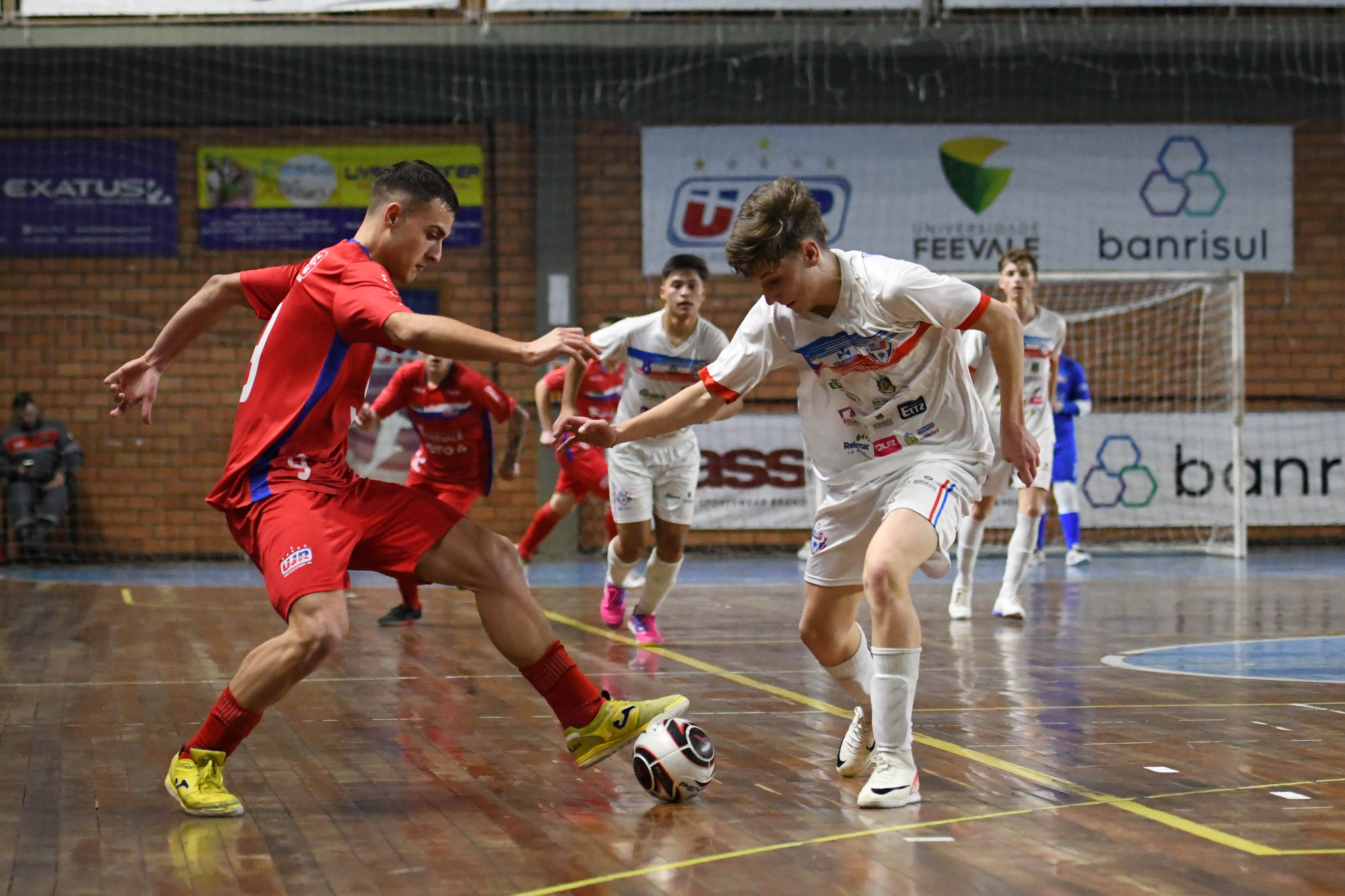 Pivô da UJR/Feevale/Banrisul vai jogar no futsal italiano