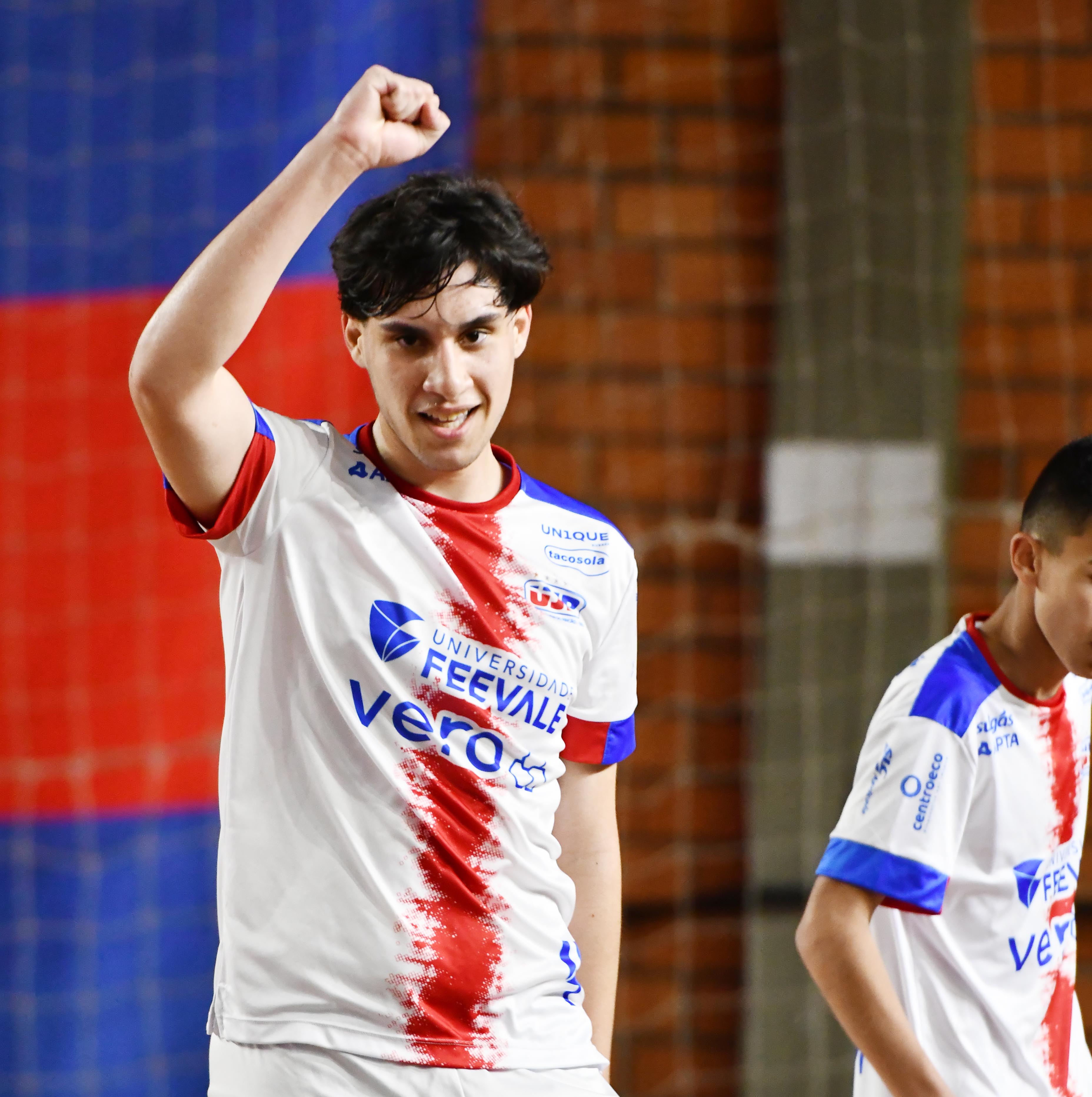 UJR/Feevale/Vero garante duas classificações no Gauchão de Futsal
