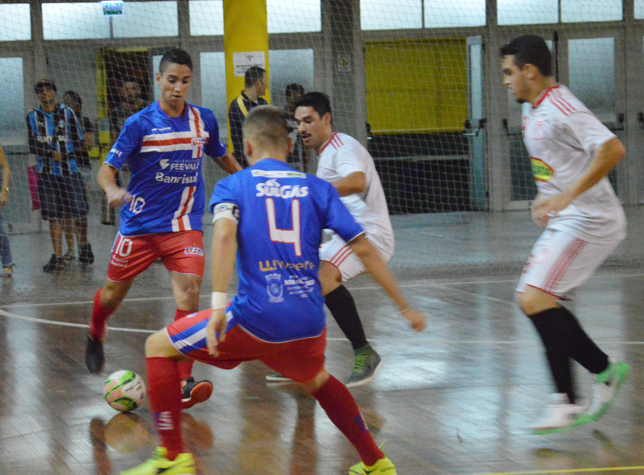 Sub-20 da UJR/Feevale/Banrisul vence a primeira na Copa Verão