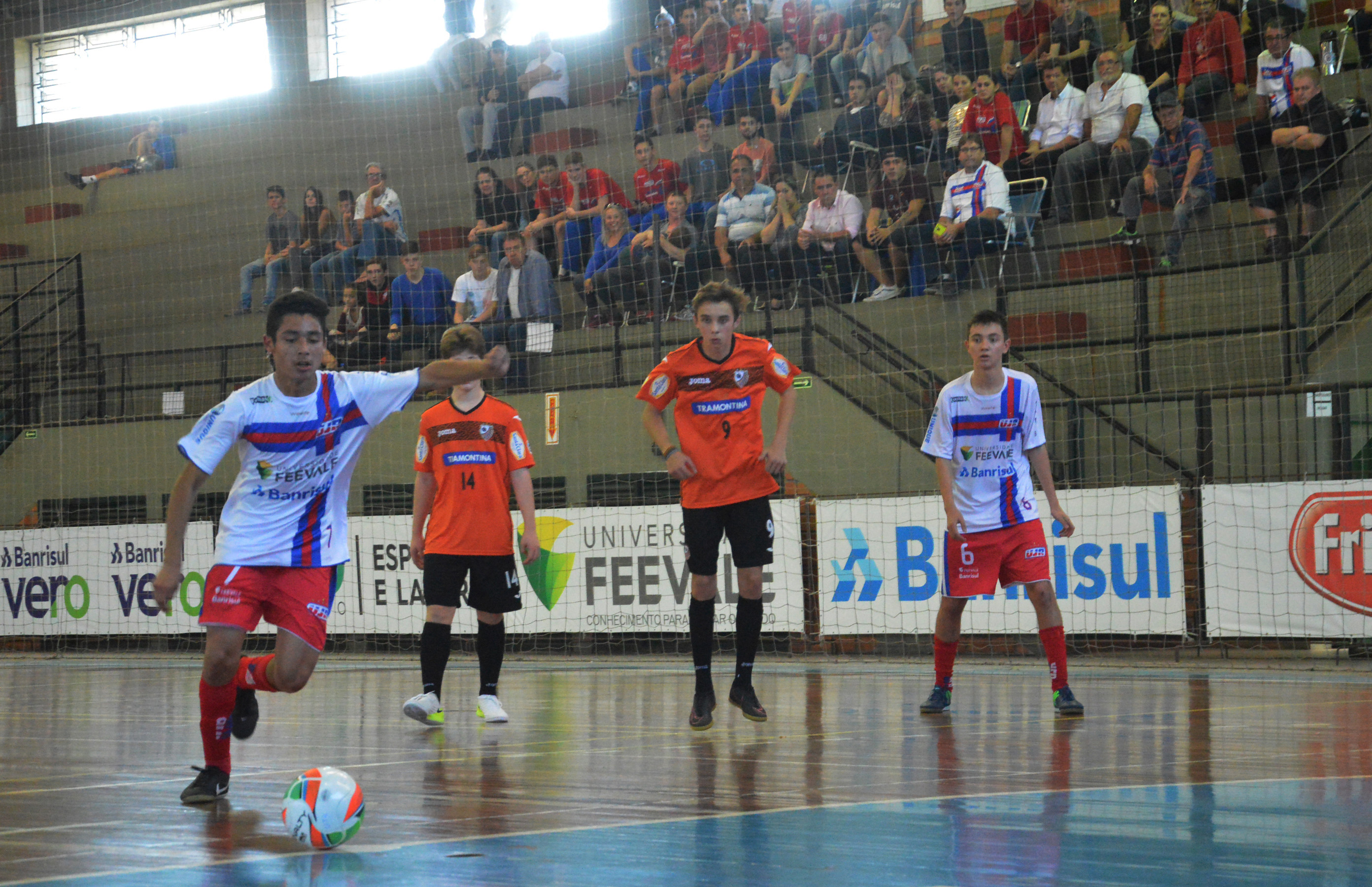 UJR/Feevale/Banrisul com rodada tripla em Caxias no Domingo