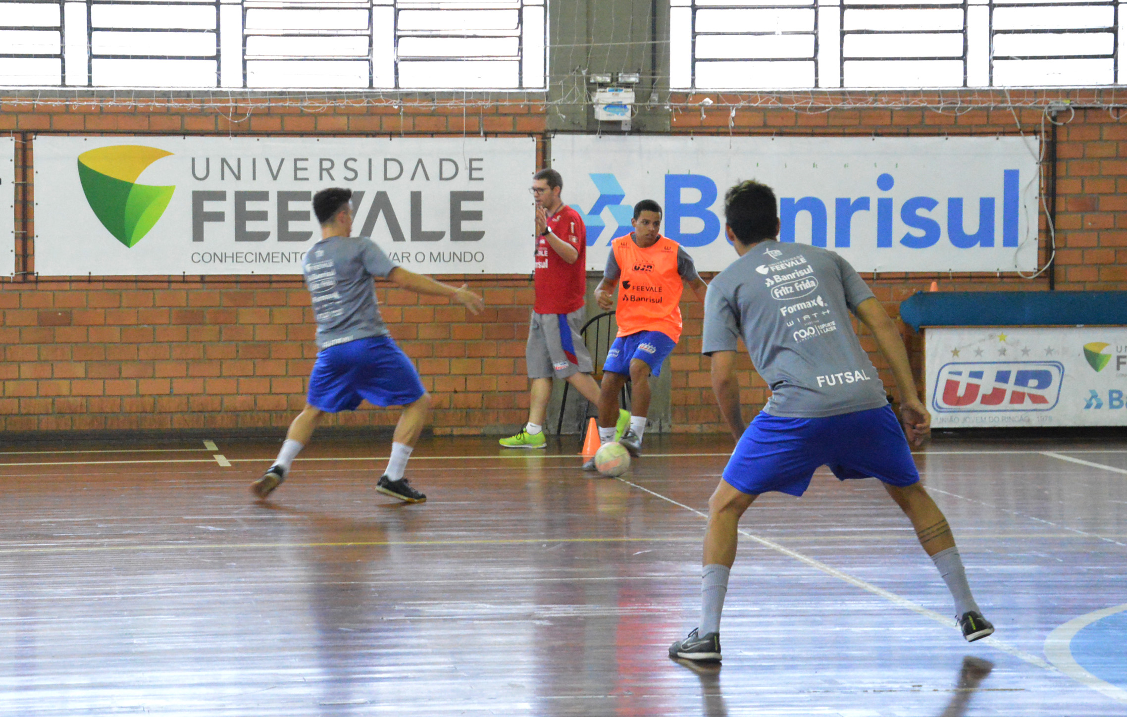 Sub-20 da UJR/Feevale/Banrisul tem amistoso contra a APF neste sábado