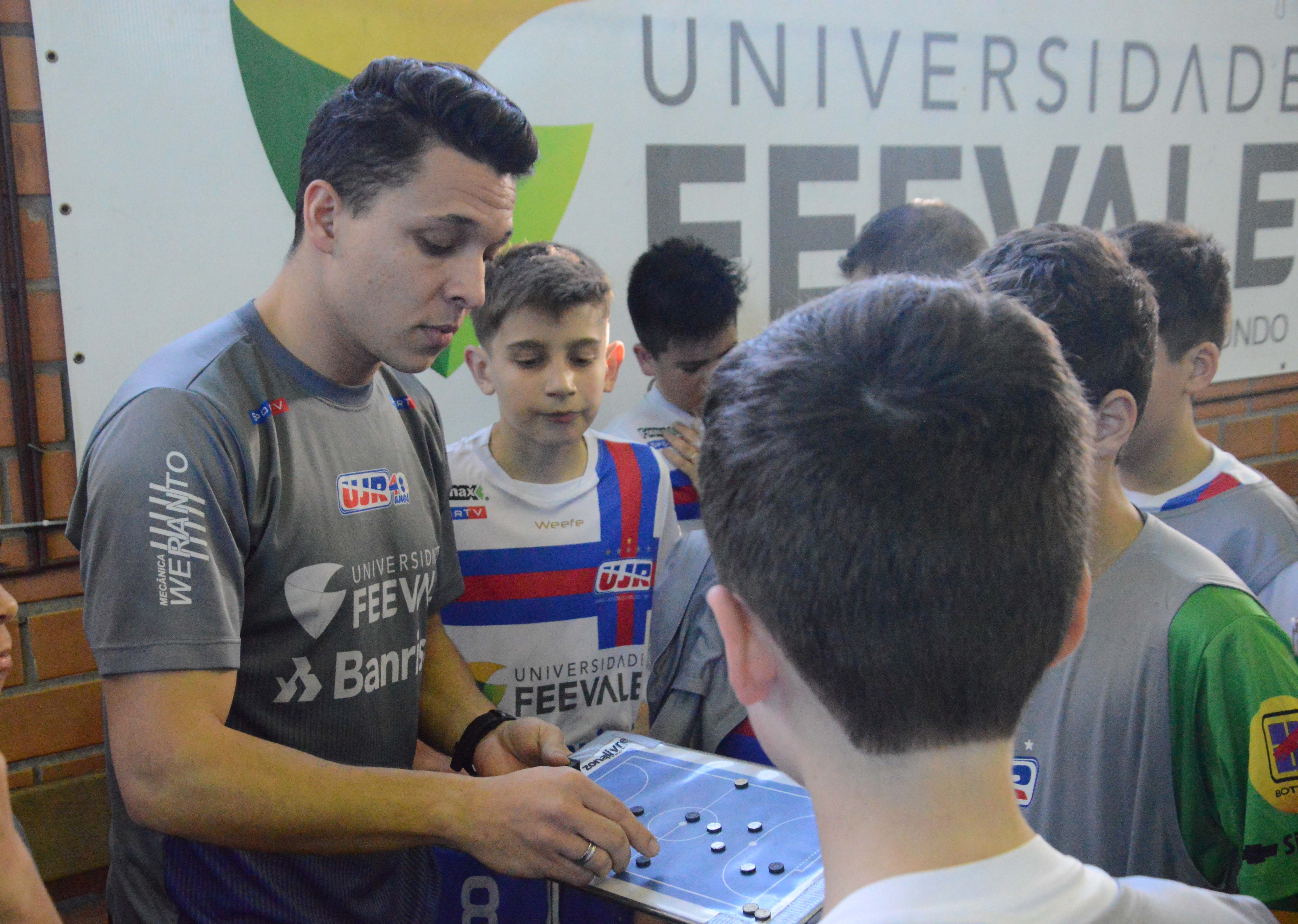 UJR/Fevale na disputa do Brasileiro de Ligas