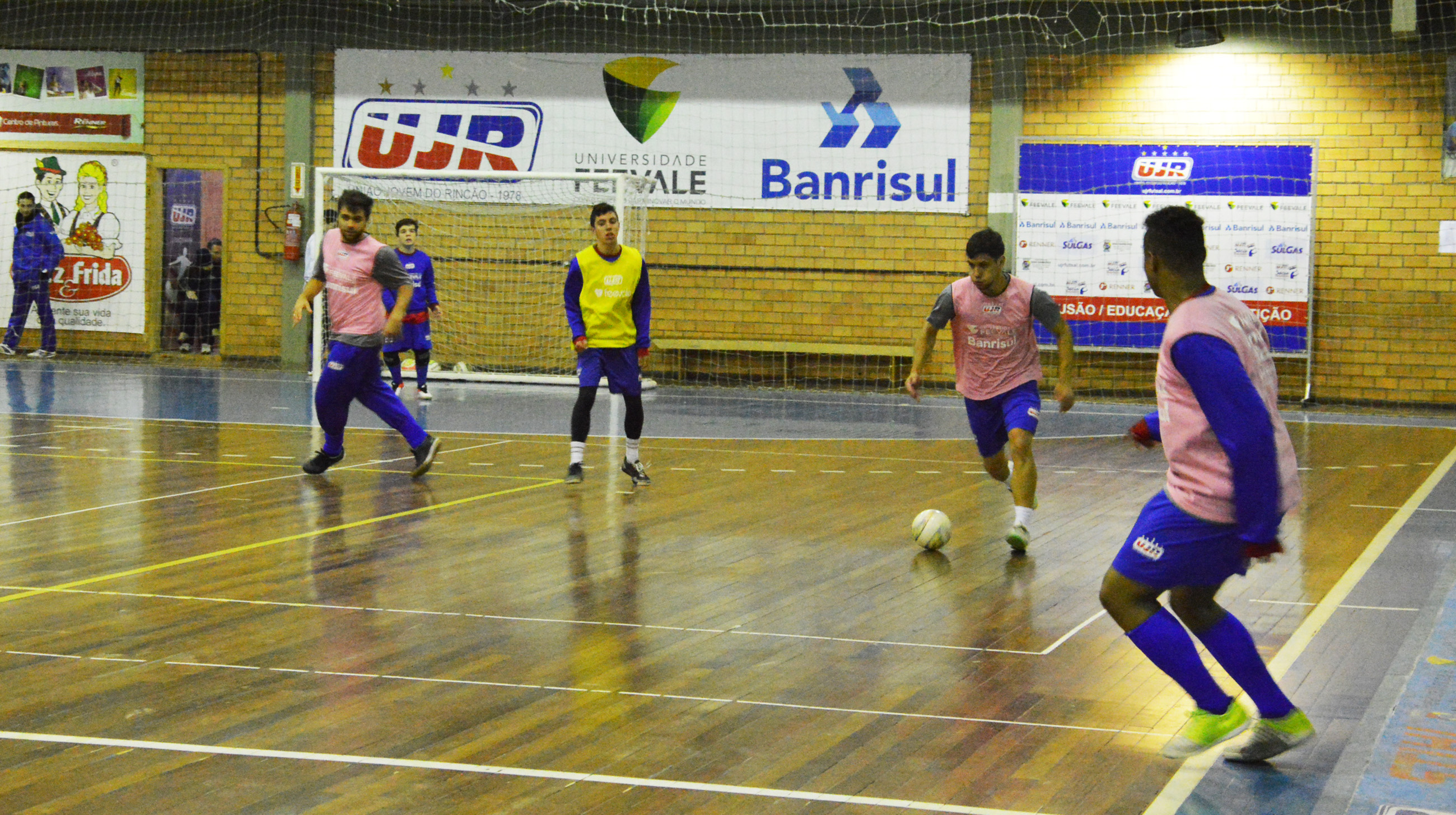 UJR/Feevale/Banrisul com jogos fora de casa de casa pelo Estadual