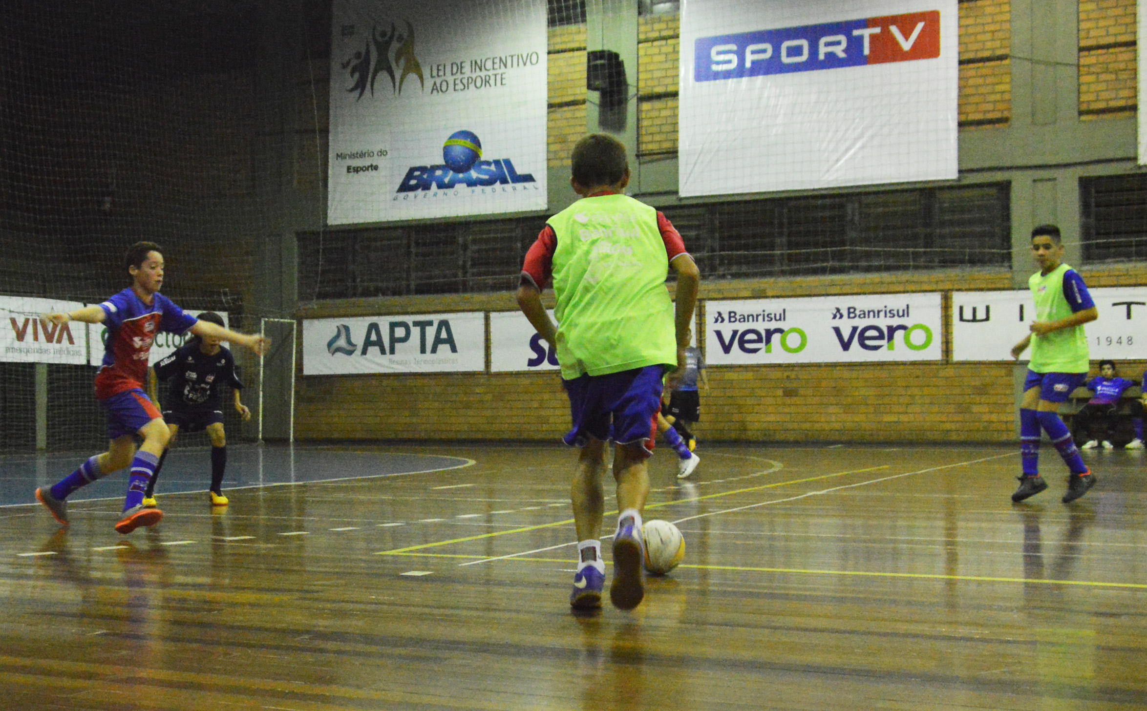 Sub-13 da UJR/Feevale/Banrisul estreia neste sábado na Copa Feevale/Diadora