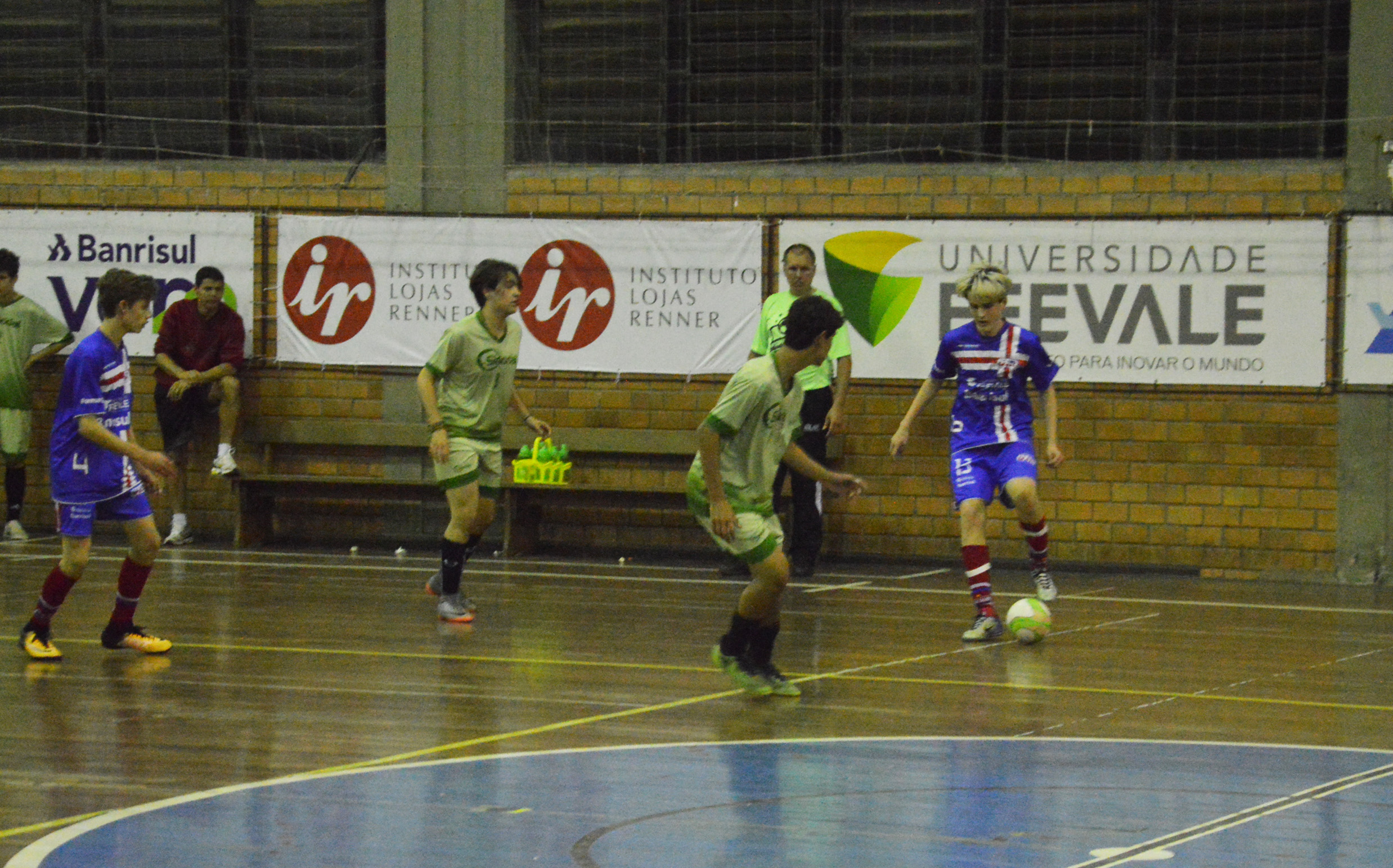 UJR em busca de vaga da final Sub-15 da Copa Feevale