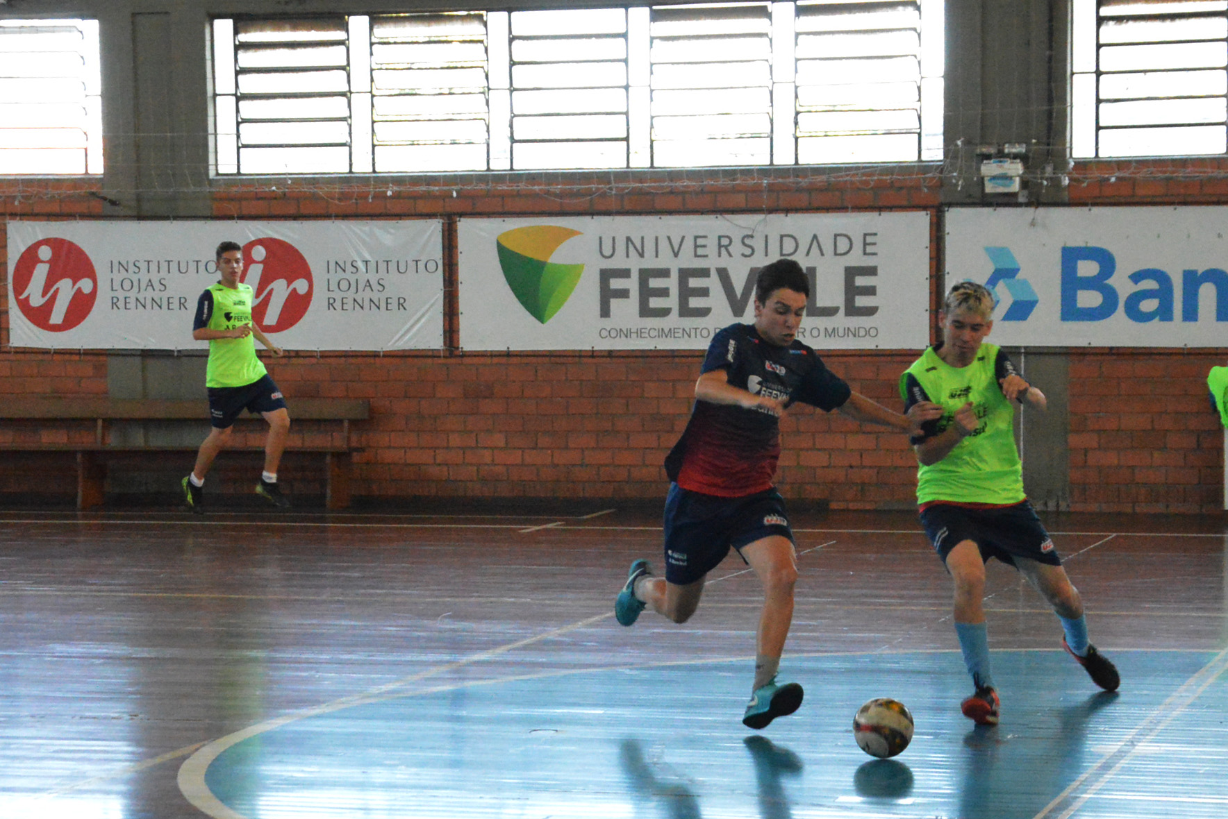 Sub-17 da UJR/Feevale disputa amistoso em Nova Hartz neste sábado