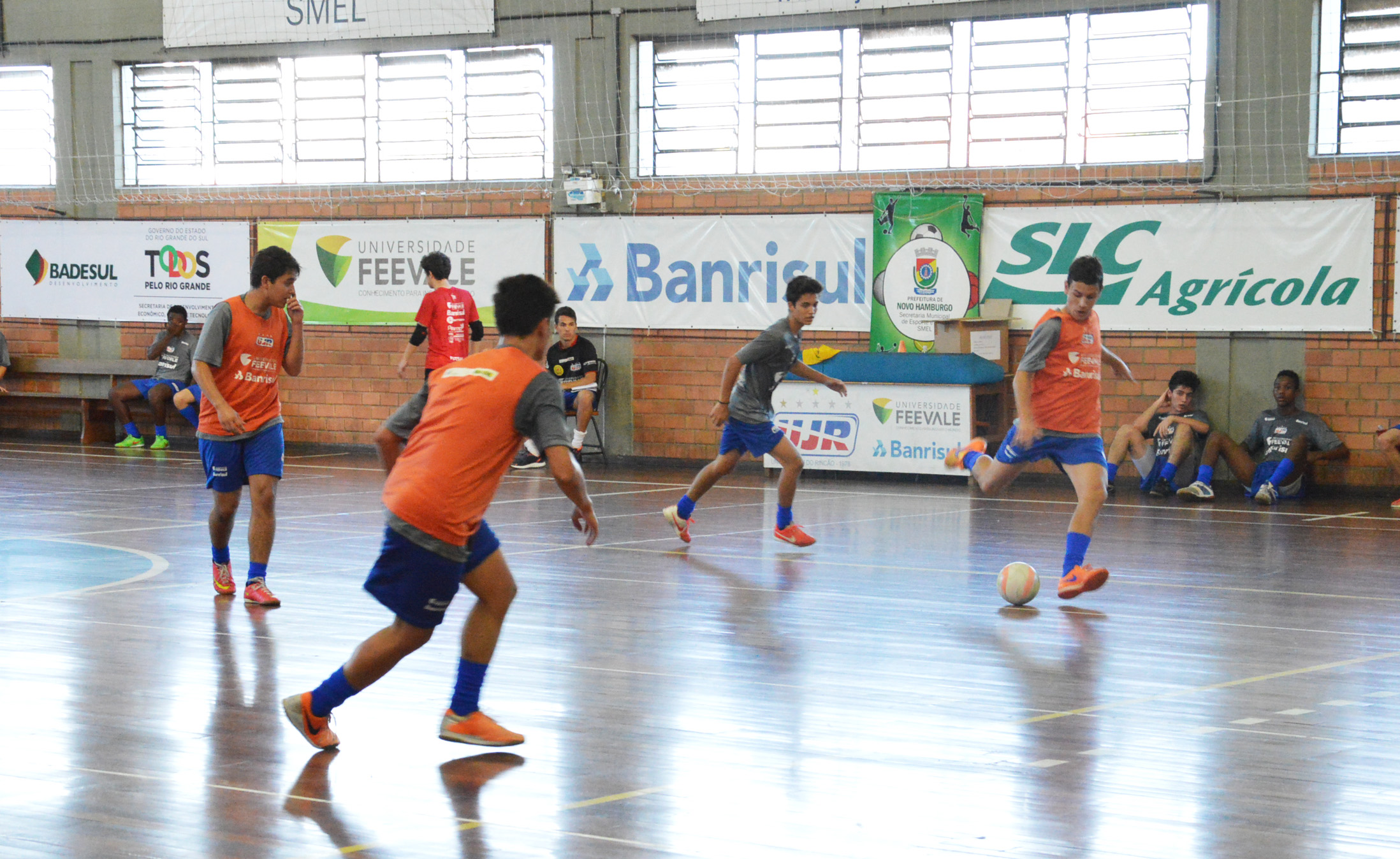 Sub-17 da UJR/Feevale/Banrisul disputa o seu primeiro amistoso