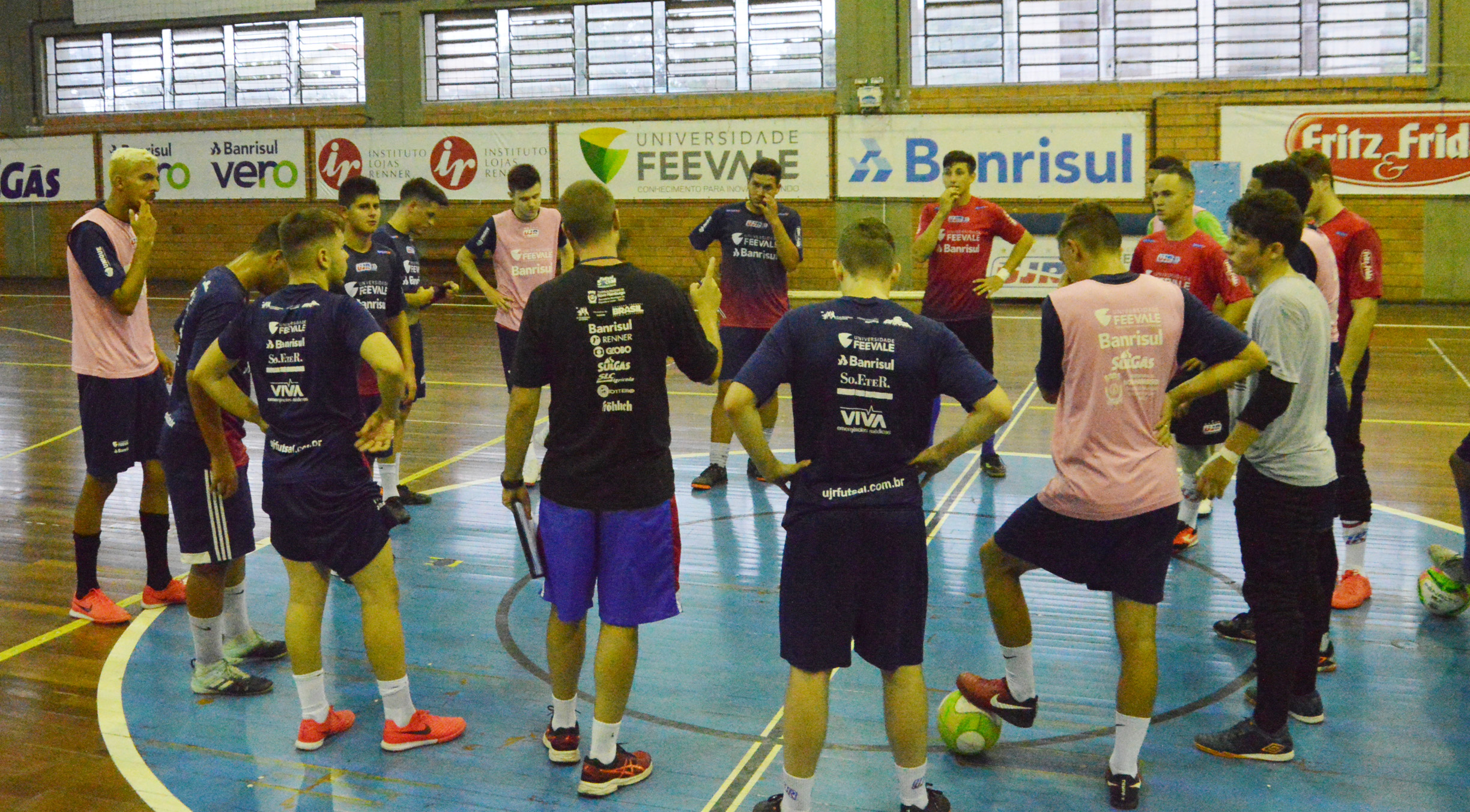 Categorias de base da UJR/Feevale inicia trabalho com fome de títulos