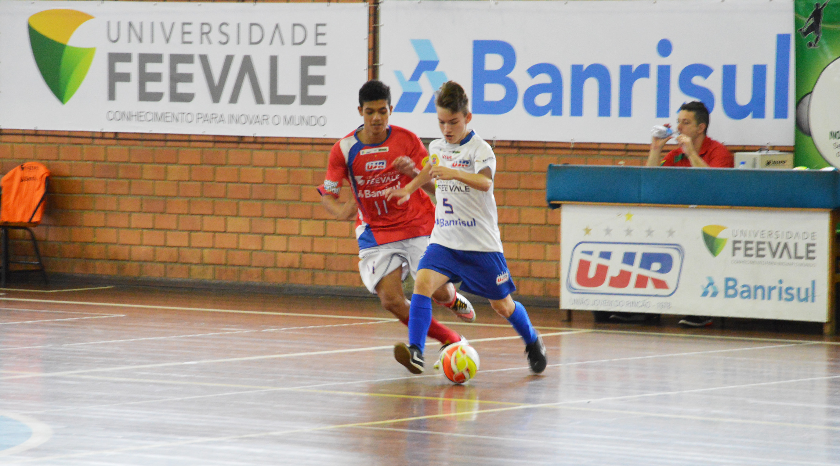 Equipes da UJR/Feevale/Banrisul estreiam com vitória na Copa Feevale