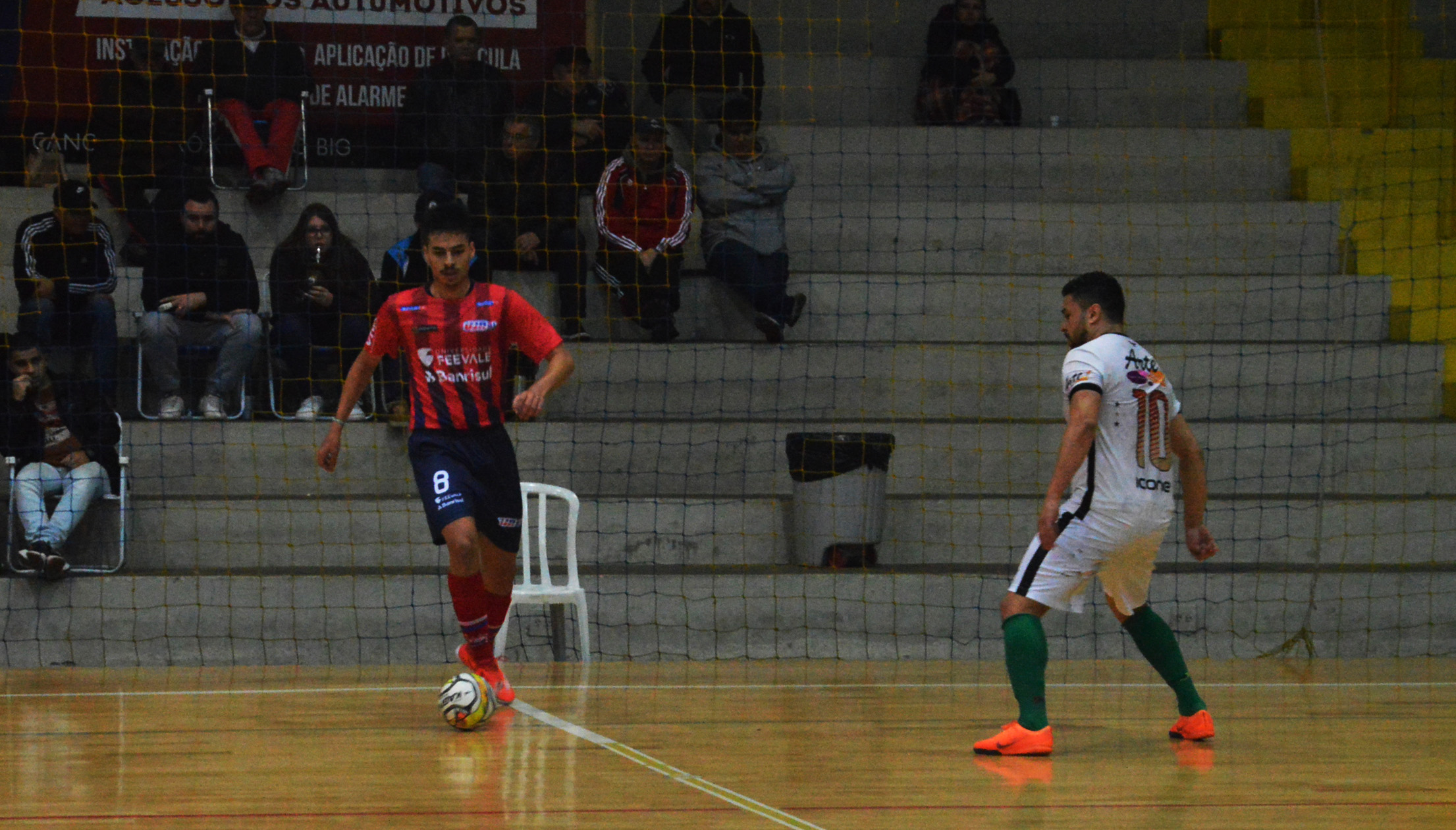 Sub-20 decide vaga na semifinal da Copa dos Campeões
