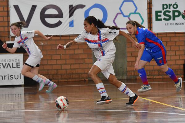 Atleta da UJR/Feevale/Banrisul reforça a Celemaster