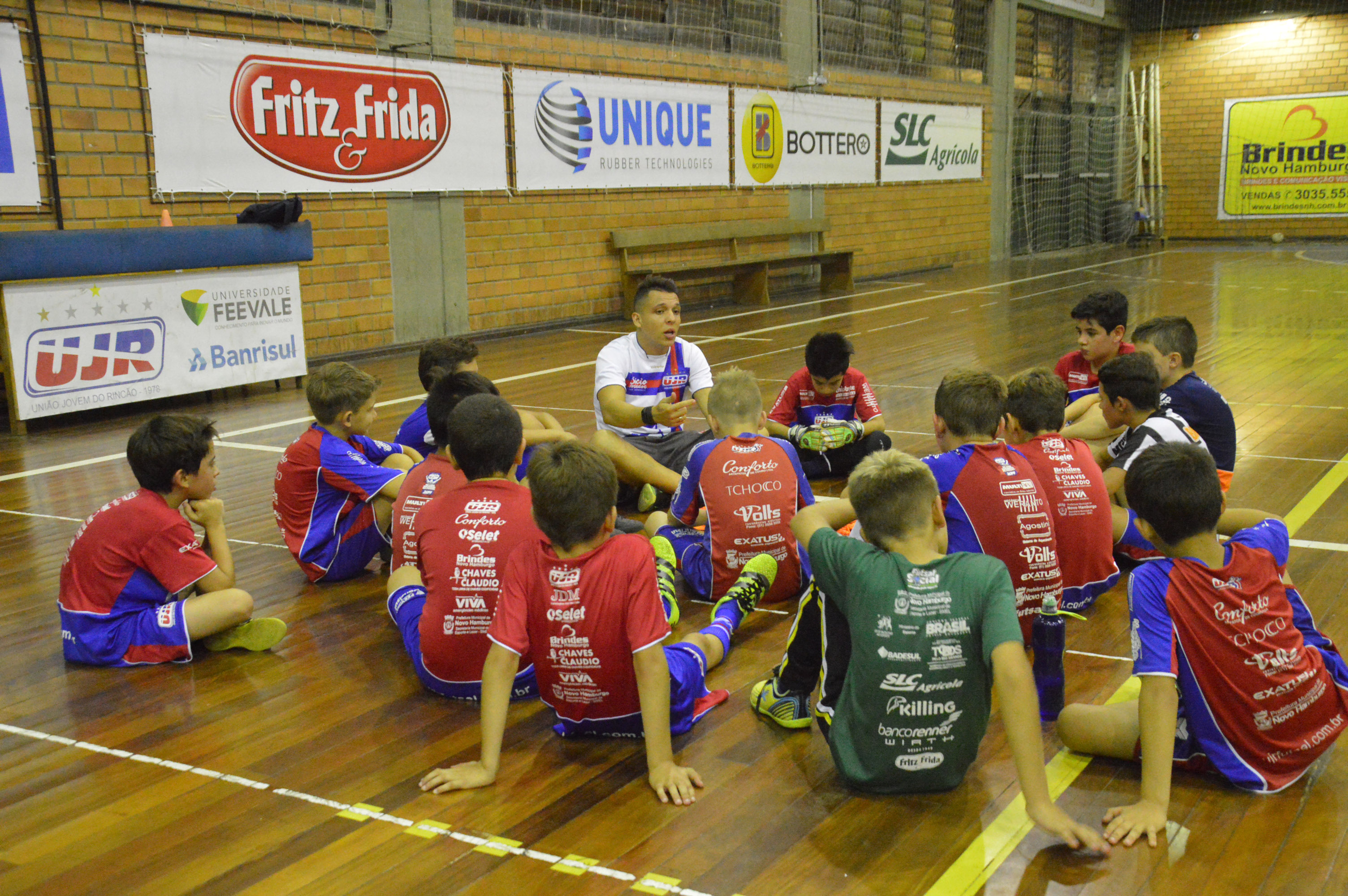 UJR/Feevale/Banrisul inicia trabalhos da Sub-11