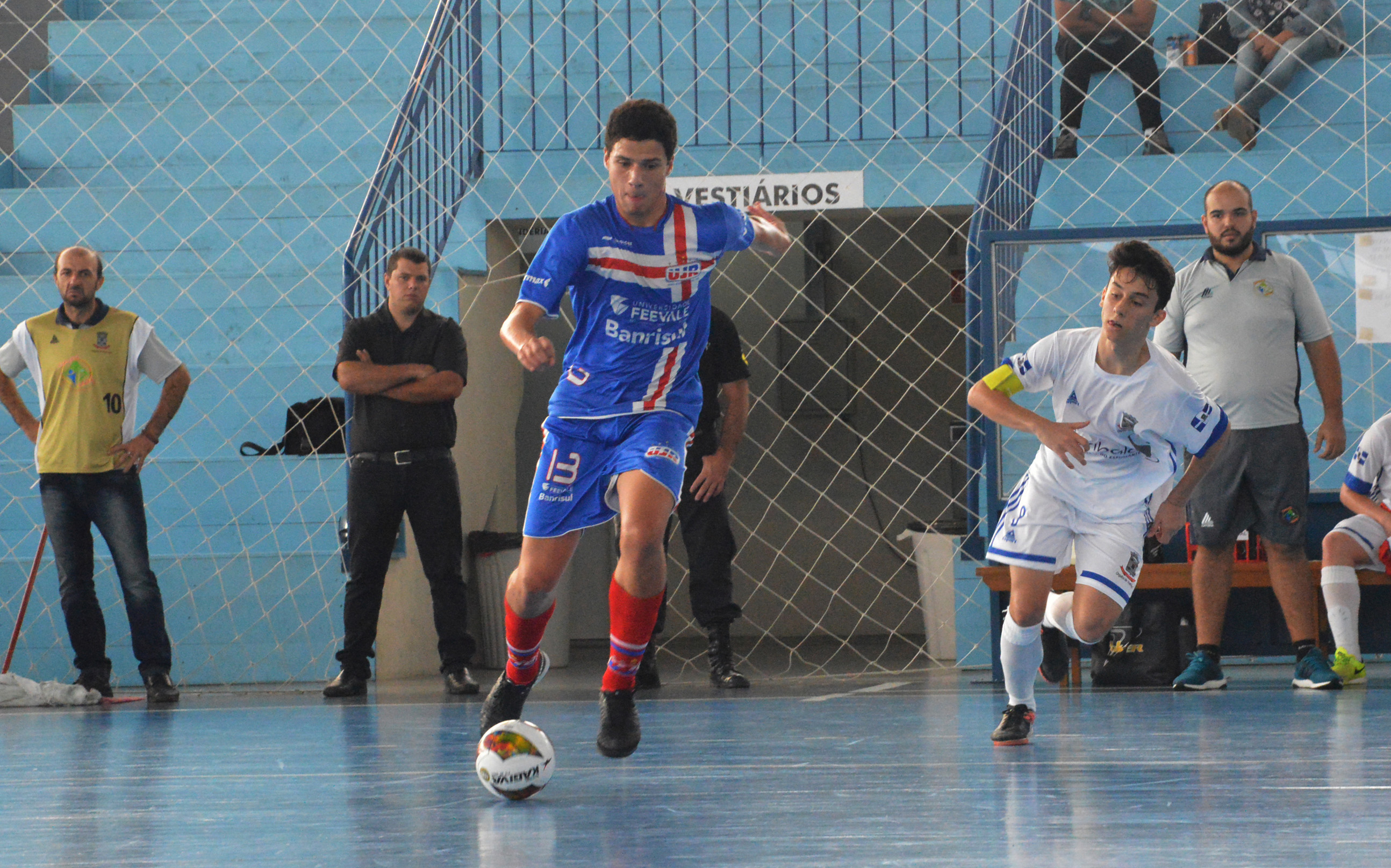 Sub-17 da UJR/Feevale/Banrisul estreia no Estadual em casa neste domingo