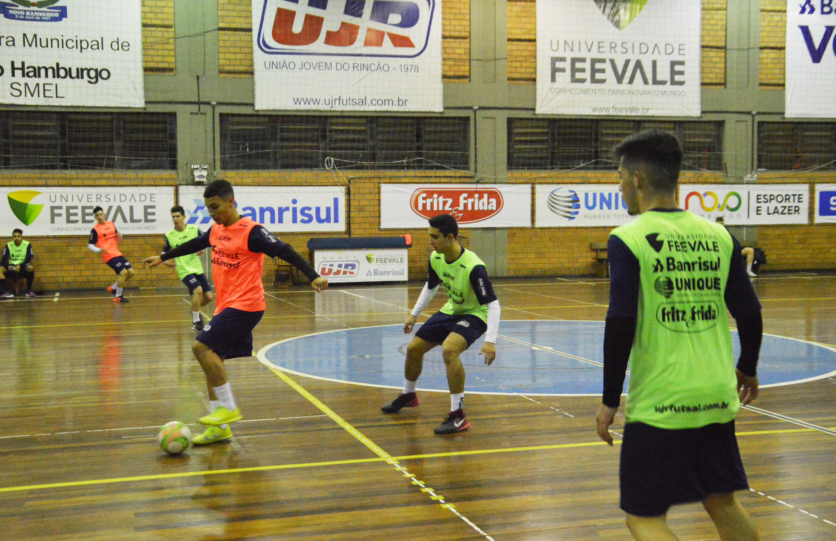 UJR/Feevale/Banrisul decide classificação neste sábado em Erechim