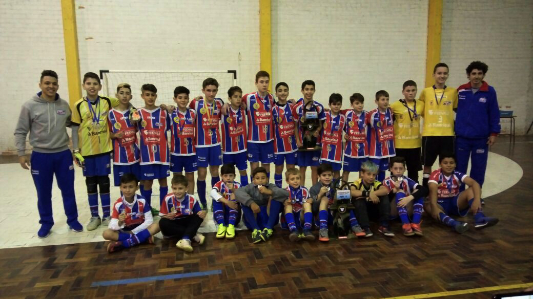 Equipes Sub-11 e Sub-13 da UJR/Feevale/Banrisul são campeãs em Rolante
