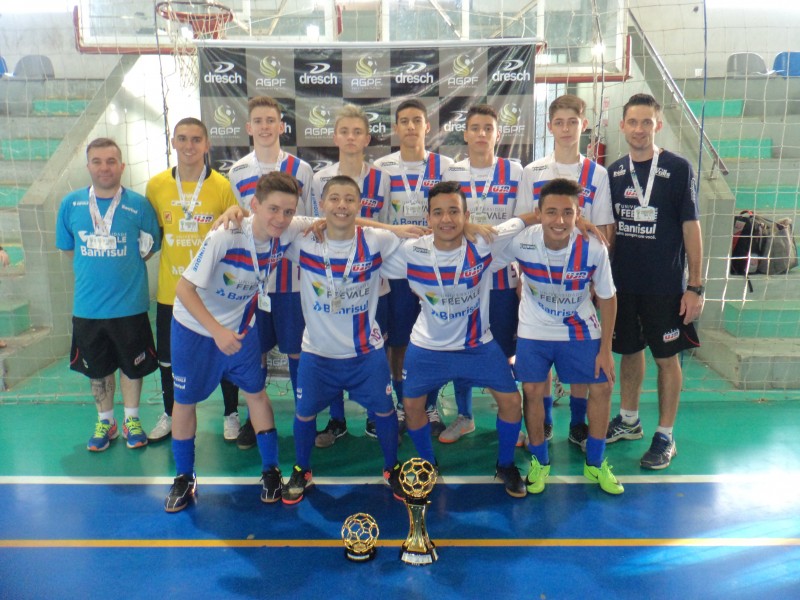 Sub-15 da UJR/Feevale/Banrisul é campeã em Ivoti