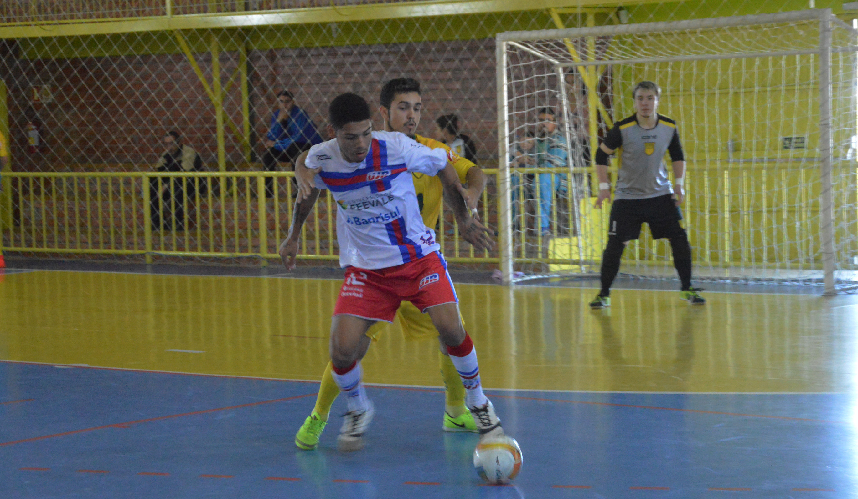 Sub-20 da UJR/Feevale/Banrisul faz partida equilibrada com a Assoeva em Venâncio Aires