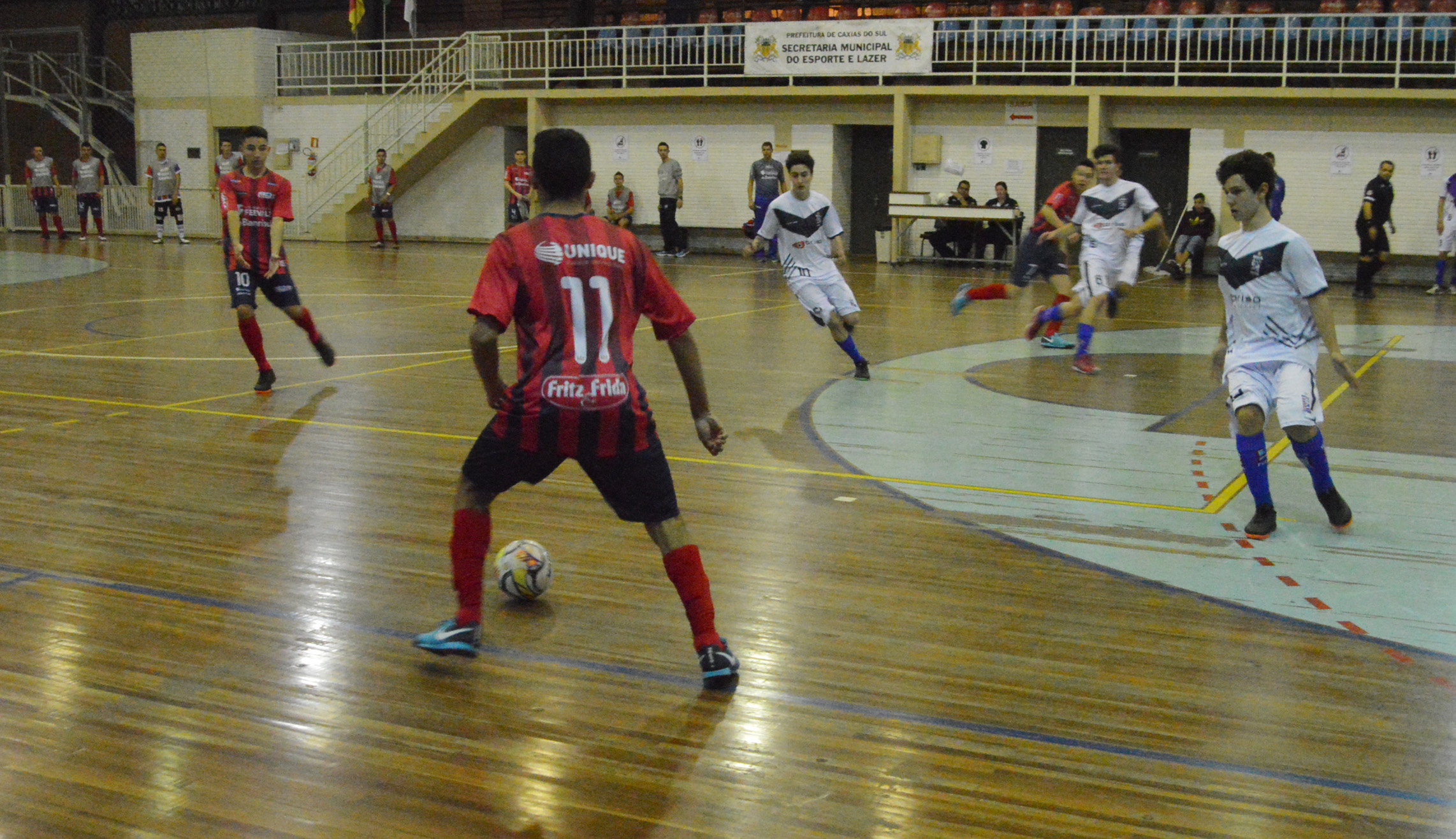 Sub-17 da UJR/Feevale/Banrisul confirma classificação como vice-líder