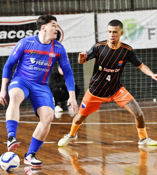 Domingo com quatro jogos para a UJR/Feevale/Vero no Gauchão de Futsal