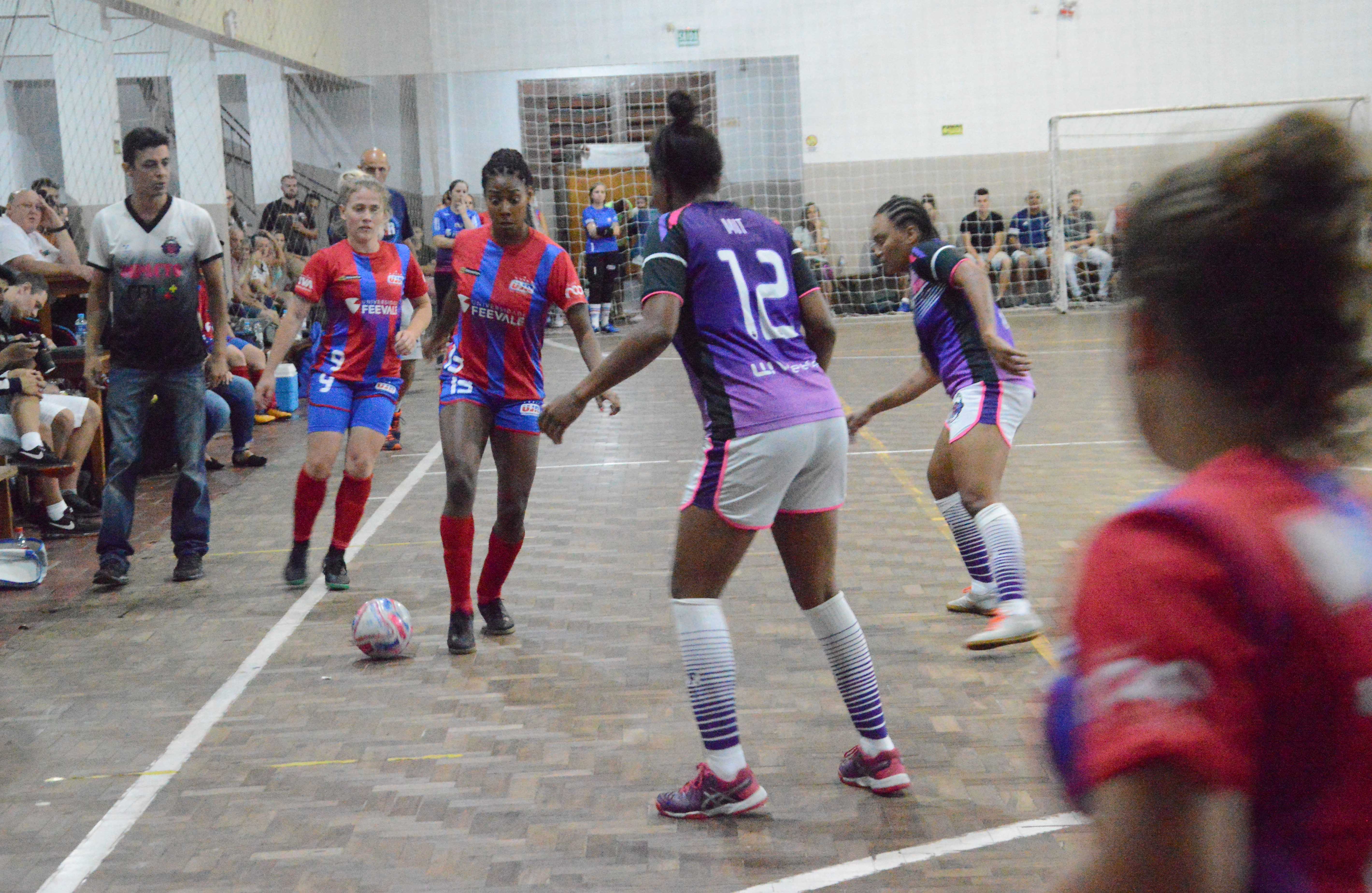 UJR/Feevale é superada na estreia do Torneio de Verão de Dois Irmãos