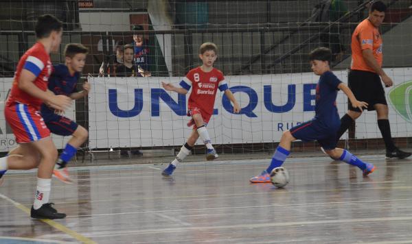 Sub-11, Sub-13 e Sub-15 estreiam na Copa Sesc