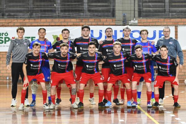 Terça-feira de estreia no Aberto do Soberano