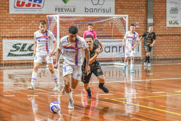 UJR encara maratona decisiva de jogos pelo Gauchão Futsal