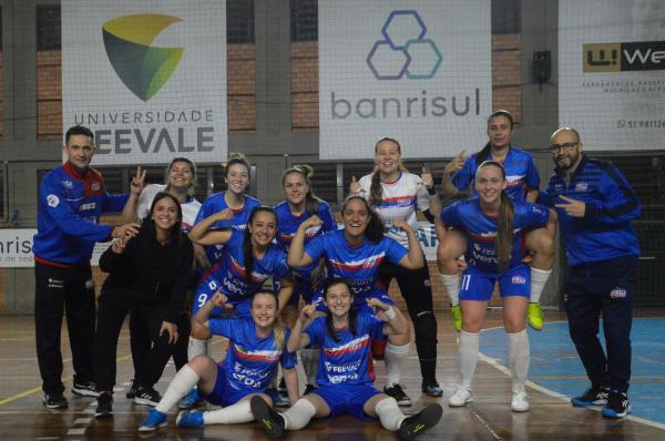 UJR/Feevale/Banrisul é finalista da Copa Novo Hamburgo de Futsal Feminino