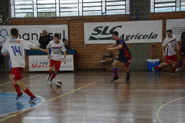 UJR/Feevale/Banrisul recebe o União Parobé pelo Gauchão Sub-20